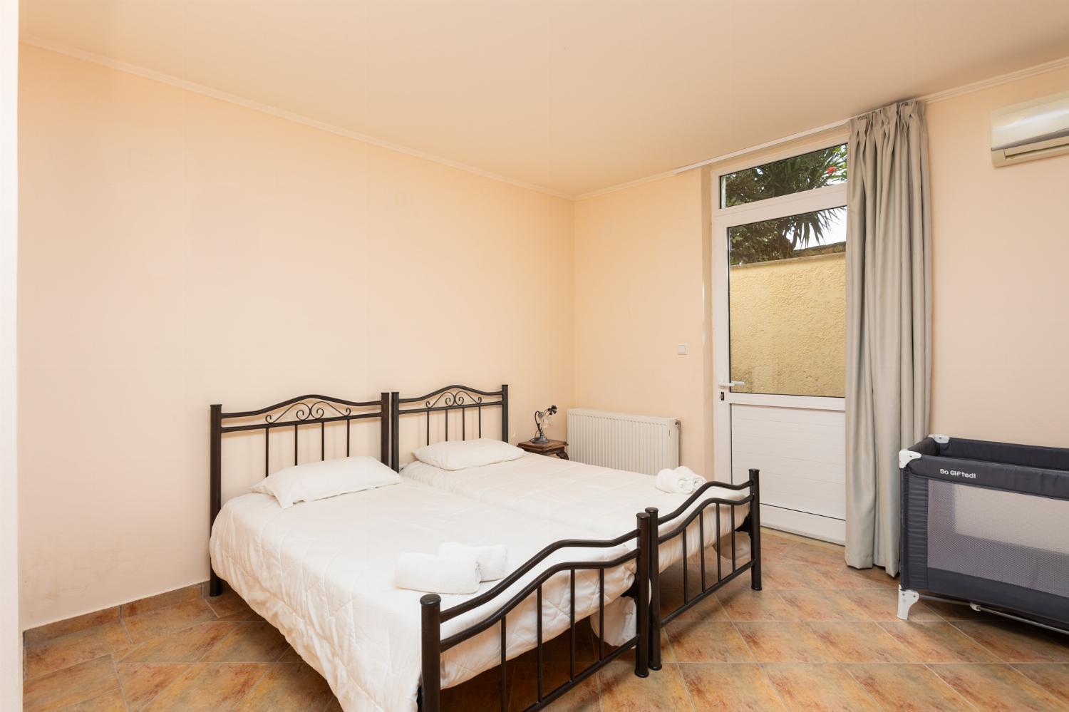 Villa Callistemon Agia Paraskevi  Luaran gambar