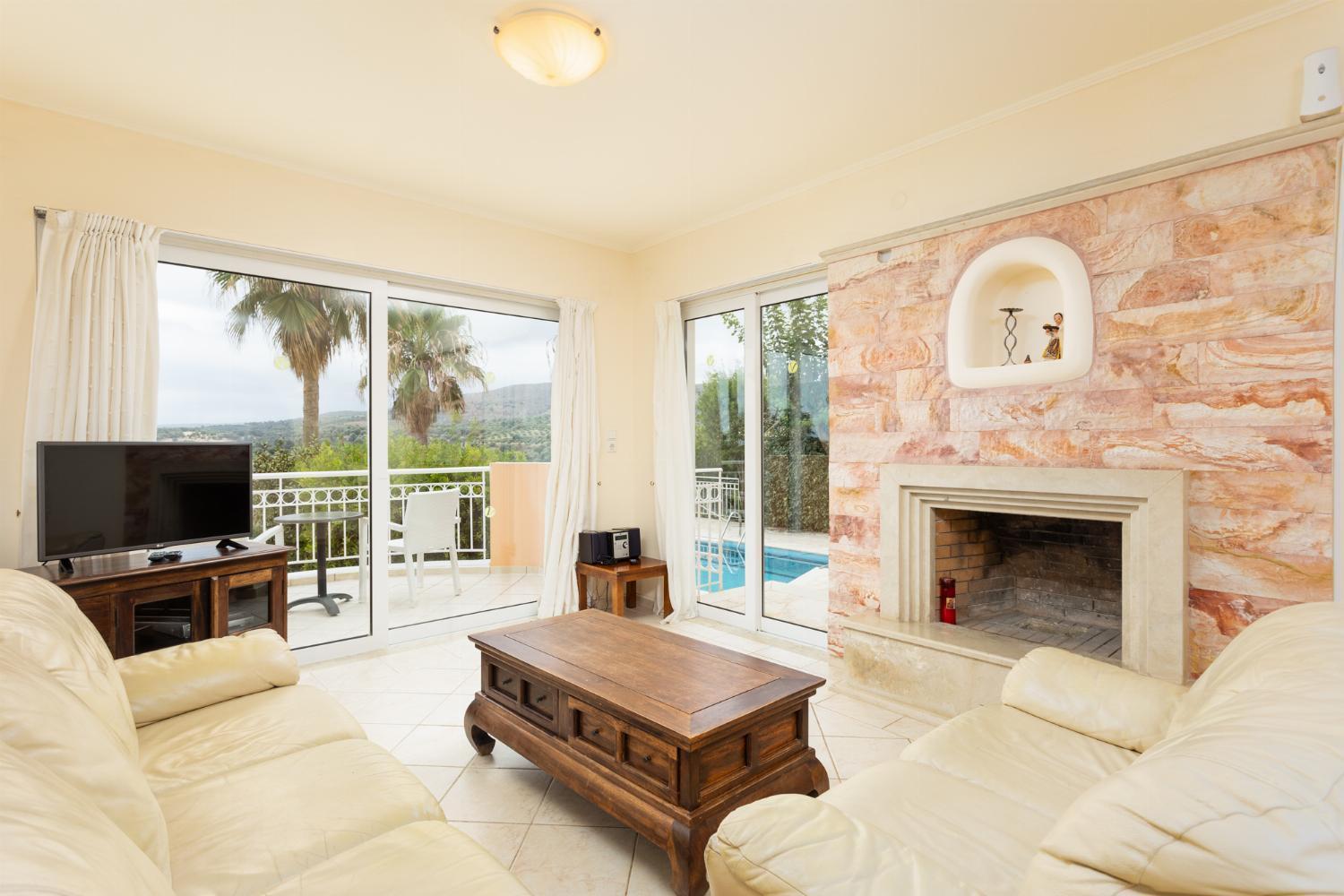 Villa Callistemon Agia Paraskevi  Luaran gambar